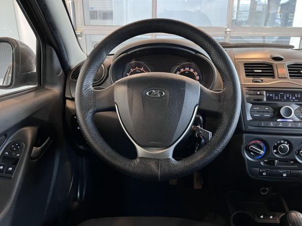 Lada (ВАЗ) Granta I Рестайлинг с пробегом 2018 года, цена 473 000 рублей, 222837 км, универсал, Автокод Объявления