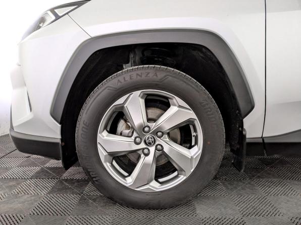 Toyota RAV4 V (XA50) с пробегом 2021 года, цена 2 850 000 рублей, 149564 км, внедорожник, Автокод Объявления