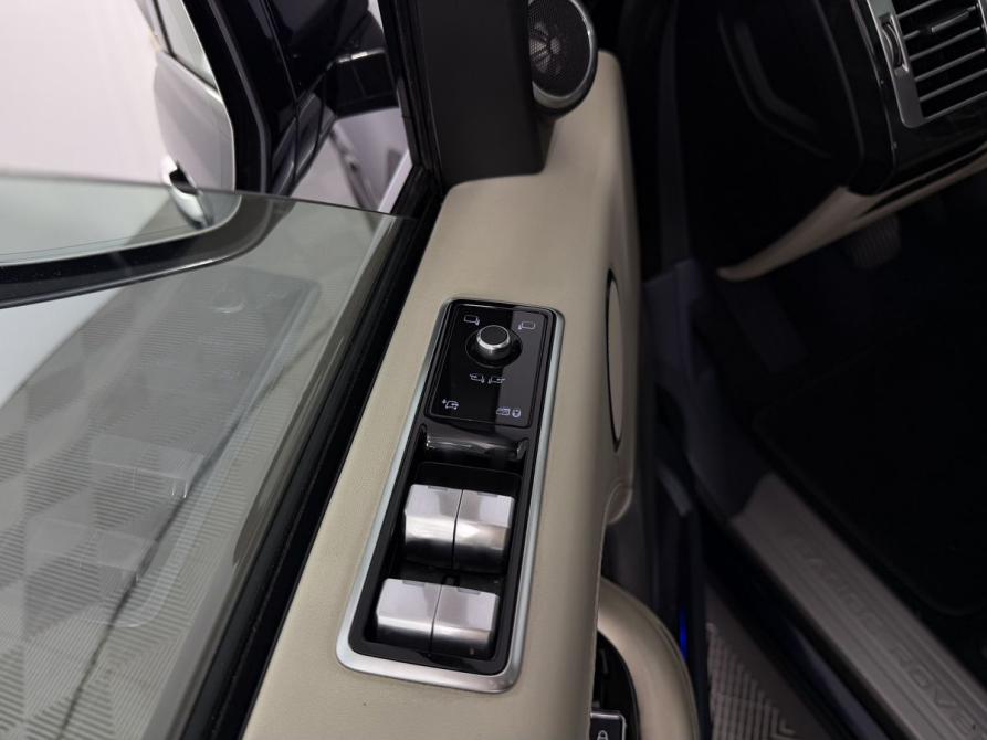 Land Rover Range Rover IV Рестайлинг Калининград  - изображение 13