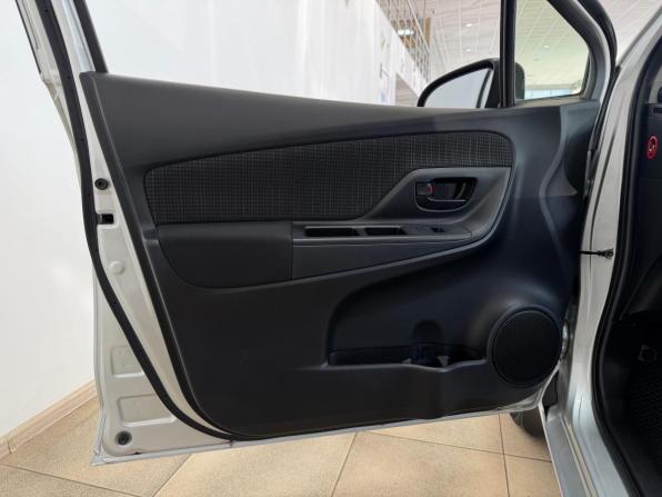 Toyota Vitz III (XP130) Рестайлинг с пробегом 2019 года, цена 1 100 000 рублей, 89988 км, хэтчбек, Автокод Объявления