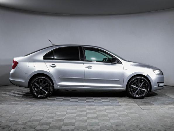 Skoda Rapid I с пробегом 2016 года, цена 910 000 рублей, 222696 км, лифтбек, Автокод Объявления