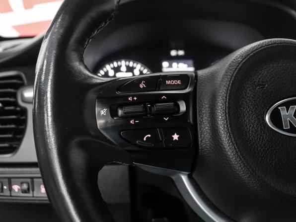 Kia Rio IV Рестайлинг с пробегом 2020 года, цена 1 749 000 рублей, 111513 км, хэтчбек, Автокод Объявления