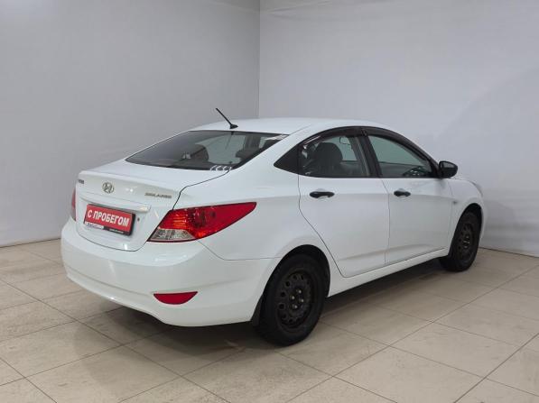 Hyundai Solaris I с пробегом 2013 года, цена 670 000 рублей, 71309 км, седан, Автокод Объявления