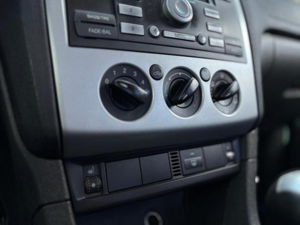 Ford Focus II с пробегом 2005 года, цена 350 000 рублей, 354894 км, седан, Автокод Объявления