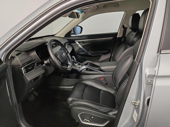 Geely Atlas Pro с пробегом 2022 года, цена 1 739 000 рублей, 65323 км, внедорожник, Автокод Объявления