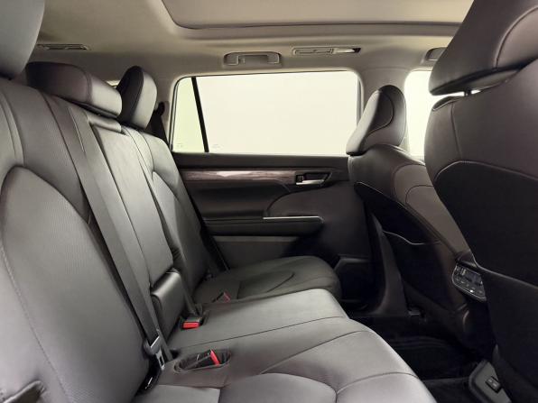 Toyota Highlander IV (XU70) с пробегом 2026 года, цена 5 950 000 рублей, 38 км, внедорожник, Автокод Объявления