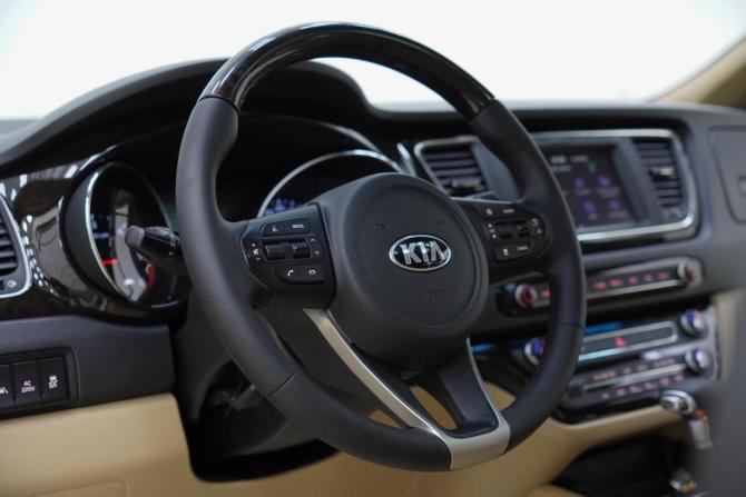 Kia Carnival III с пробегом 2018 года, цена 1 595 000 рублей, 88686 км, минивэн, Автокод Объявления