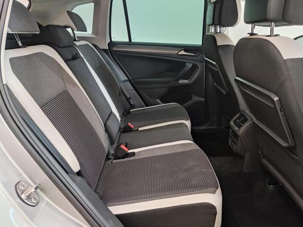 Volkswagen Tiguan II с пробегом 2020 года, цена 2 800 000 рублей, 95755 км, внедорожник, Автокод Объявления