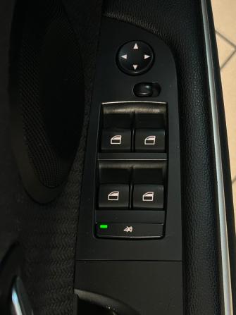 BMW 3 серии V (E90/E91/E92/E93) Рестайлинг с пробегом 2011 года, цена 917 000 рублей, 293182 км, седан, Автокод Объявления