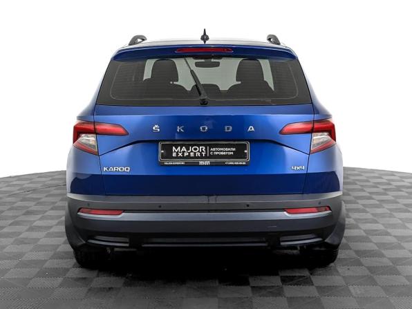 Skoda Karoq I с пробегом 2021 года, цена 2 595 000 рублей, 69767 км, внедорожник, Автокод Объявления