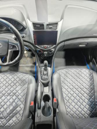 Hyundai Solaris I Рестайлинг с пробегом 2015 года, цена 846 000 рублей, 249047 км, хэтчбек, Автокод Объявления