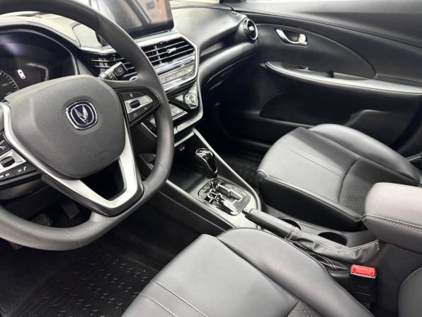 Changan Alsvin с пробегом 2023 года, цена 1 429 900 рублей, 823 км, седан, Автокод Объявления