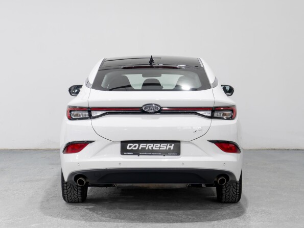 JAC J7 I с пробегом 2022 года, цена 1 539 000 рублей, 70819 км, лифтбек, Автокод Объявления