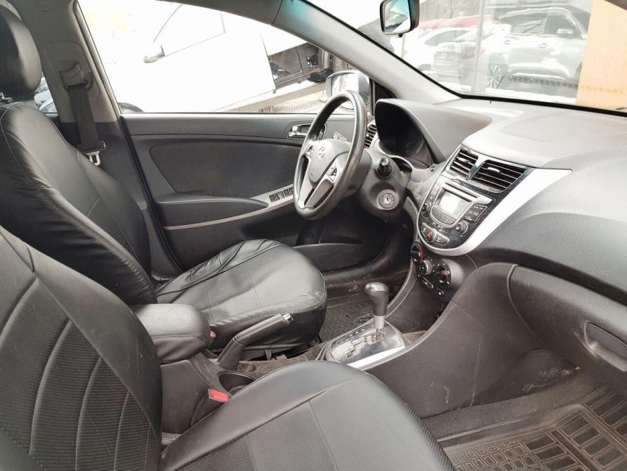 Hyundai Solaris I Брянск  - изображение 9