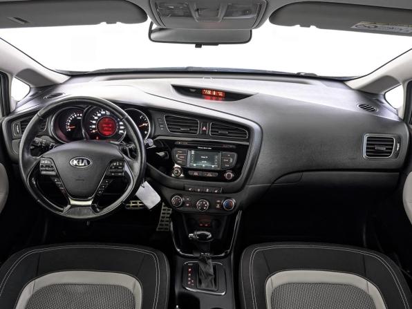 Kia Ceed II с пробегом 2014 года, цена 1 200 000 рублей, 138142 км, хэтчбек, Автокод Объявления