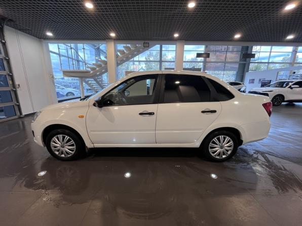 Lada (ВАЗ) Granta I с пробегом 2017 года, цена 299 000 рублей, 240190 км, седан, Автокод Объявления