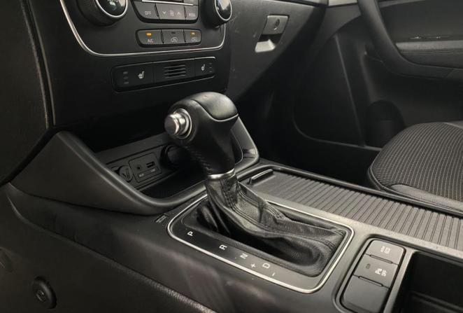 Kia Sorento II Рестайлинг с пробегом 2014 года, цена 1 650 000 рублей, 228236 км, внедорожник, Автокод Объявления