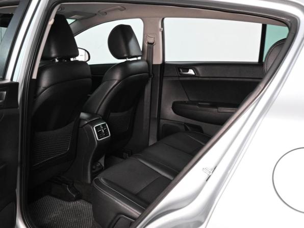Kia Sportage IV с пробегом 2016 года, цена 2 039 000 рублей, 132306 км, внедорожник, Автокод Объявления