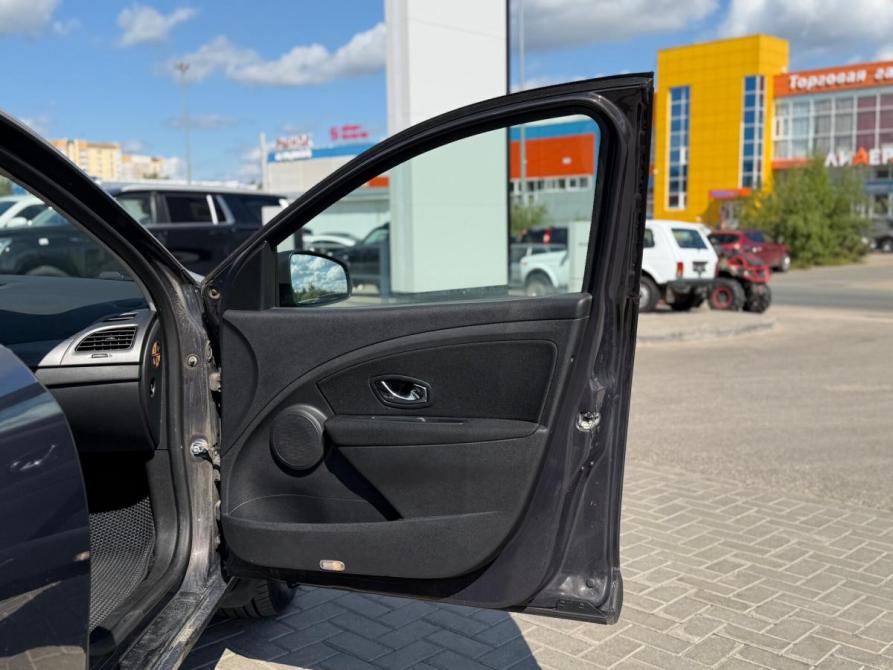 Renault Fluence I Рестайлинг Сыктывкар  - изображение 8