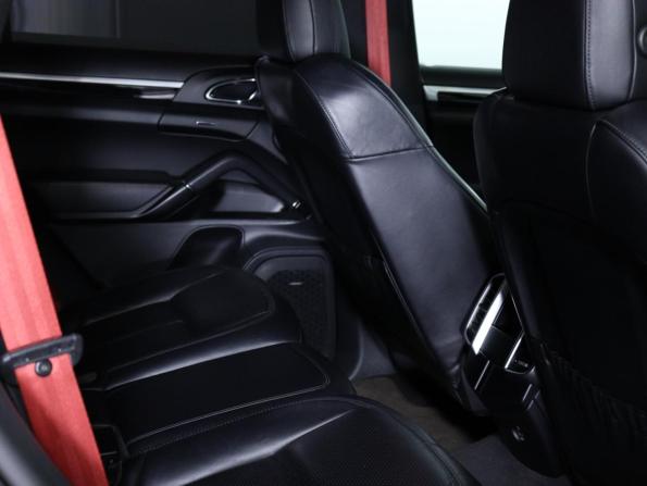 Porsche Cayenne II Рестайлинг (958) с пробегом 2016 года, цена 3 950 000 рублей, 144995 км, внедорожник, Автокод Объявления