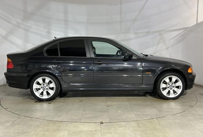 BMW 3 серии IV (E46) с пробегом 2001 года, цена 649 000 рублей, 305355 км, седан, Автокод Объявления