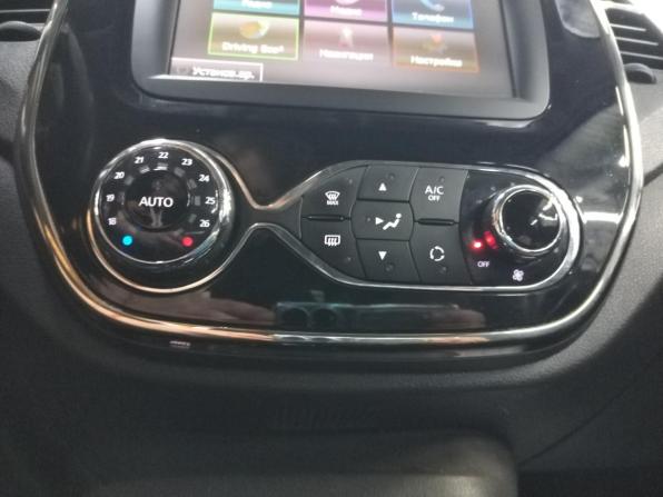 Renault Kaptur I с пробегом 2019 года, цена 1 000 000 рублей, 208735 км, внедорожник, Автокод Объявления