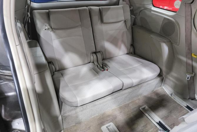 Toyota ISis I Рестайлинг с пробегом 2008 года, цена 1 169 000 рублей, 152000 км, компактвэн, Автокод Объявления