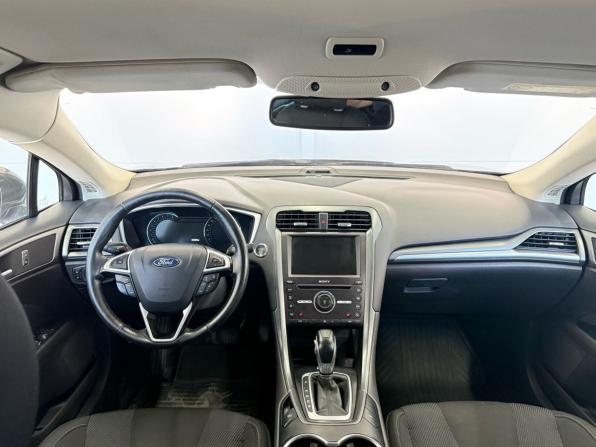 Ford Mondeo V с пробегом 2017 года, цена 1 699 000 рублей, 161907 км, седан, Автокод Объявления