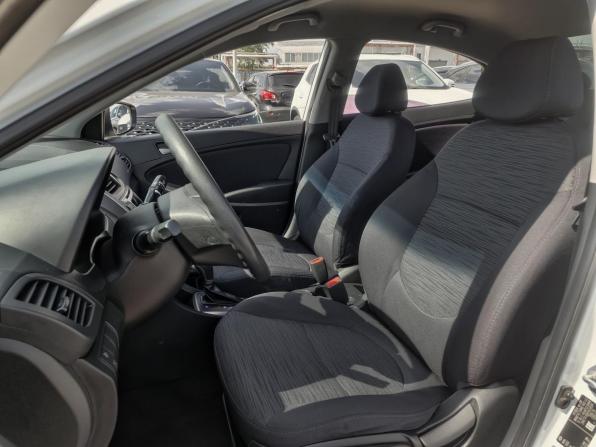 Hyundai Solaris I Рестайлинг с пробегом 2015 года, цена 1 139 000 рублей, 82884 км, седан, Автокод Объявления