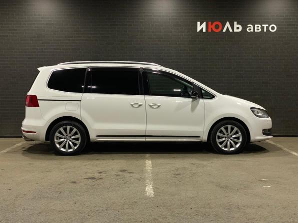 Volkswagen Sharan II с пробегом 2011 года, цена 1 465 000 рублей, 133607 км, минивэн, Автокод Объявления