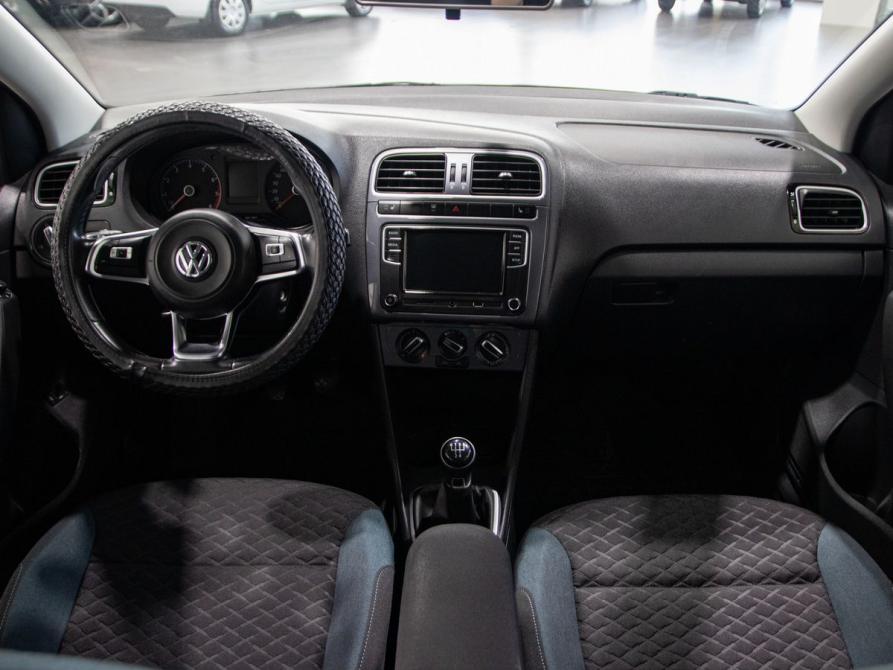Volkswagen Polo V Рестайлинг Оренбург  - изображение 19