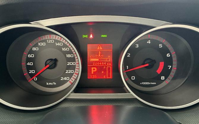 Mitsubishi Outlander II с пробегом 2007 года, цена 955 000 рублей, 226000 км, внедорожник, Автокод Объявления