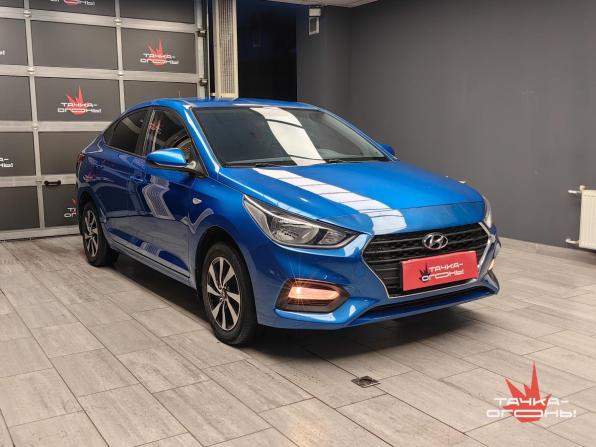 Hyundai Solaris II с пробегом 2017 года, цена 948 000 рублей, 62000 км, седан, Автокод Объявления
