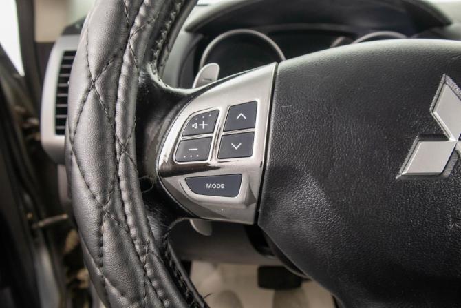 Mitsubishi Outlander II Рестайлинг с пробегом 2010 года, цена 1 249 000 рублей, 157000 км, внедорожник, Автокод Объявления