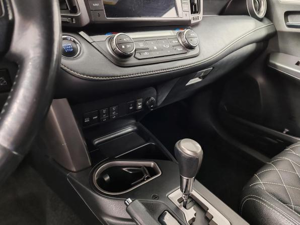 Toyota RAV4 IV (XA40) Рестайлинг с пробегом 2019 года, цена 2 799 000 рублей, 130001 км, внедорожник, Автокод Объявления