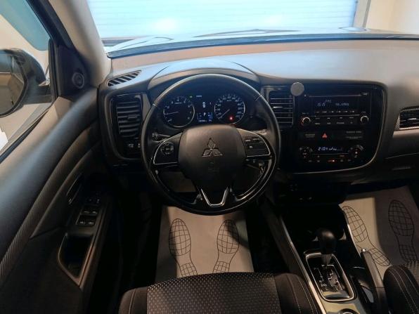 Mitsubishi Outlander III Рестайлинг 2 с пробегом 2018 года, цена 1 659 000 рублей, 158168 км, внедорожник, Автокод Объявления