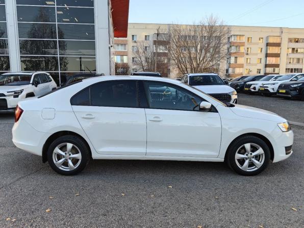 Skoda Rapid I Рестайлинг с пробегом 2018 года, цена 1 249 999 рублей, 91500 км, лифтбек, Автокод Объявления