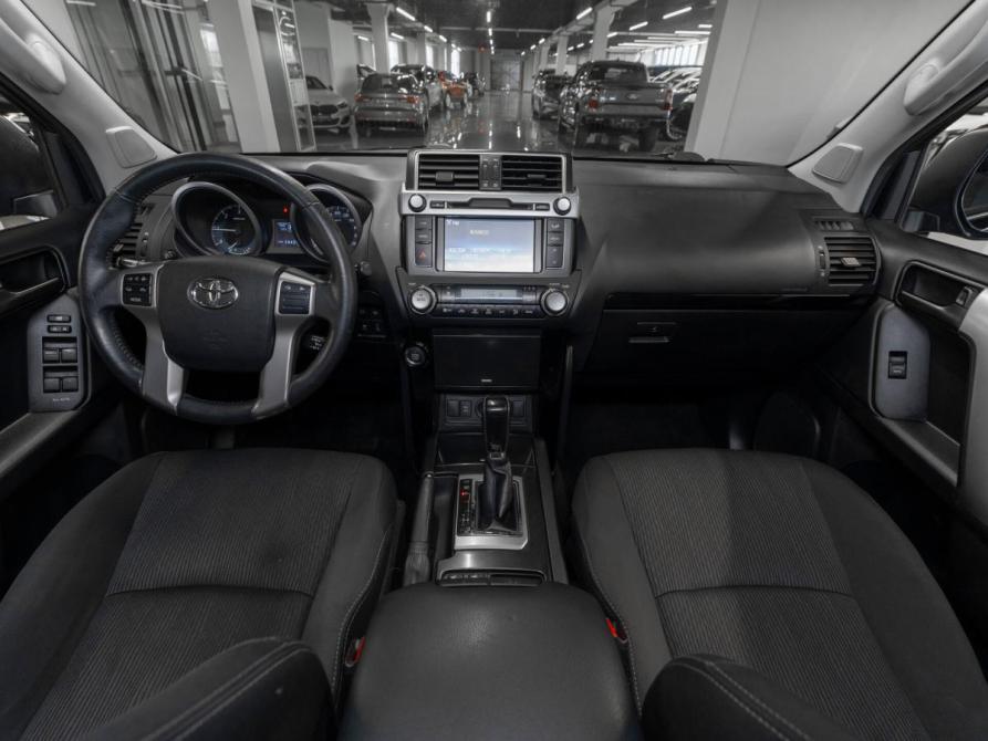 Toyota Land Cruiser Prado 150 Series Рестайлинг 1 Москва  - изображение 8