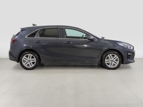 Kia Ceed III с пробегом 2021 года, цена 1 660 000 рублей, 150976 км, хэтчбек, Автокод Объявления