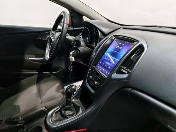 Opel Astra J Рестайлинг с пробегом 2012 года, цена 761 900 рублей, 174401 км, хэтчбек, Автокод Объявления