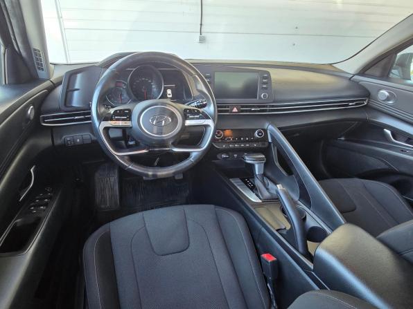 Hyundai Elantra VII (CN7) с пробегом 2021 года, цена 1 999 000 рублей, 125000 км, седан, Автокод Объявления
