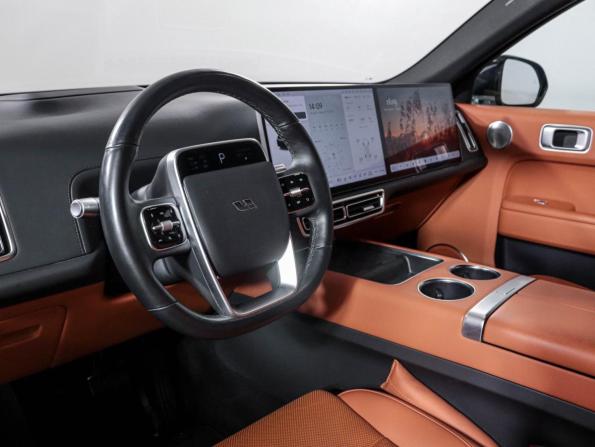 Li Auto (Lixiang) L7 I с пробегом 2023 года, цена 5 699 000 рублей, 16500 км, внедорожник, Автокод Объявления