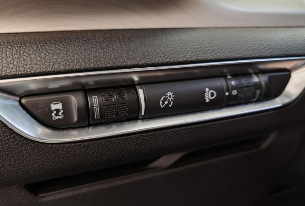 Geely Coolray I Ярославль  - изображение 18