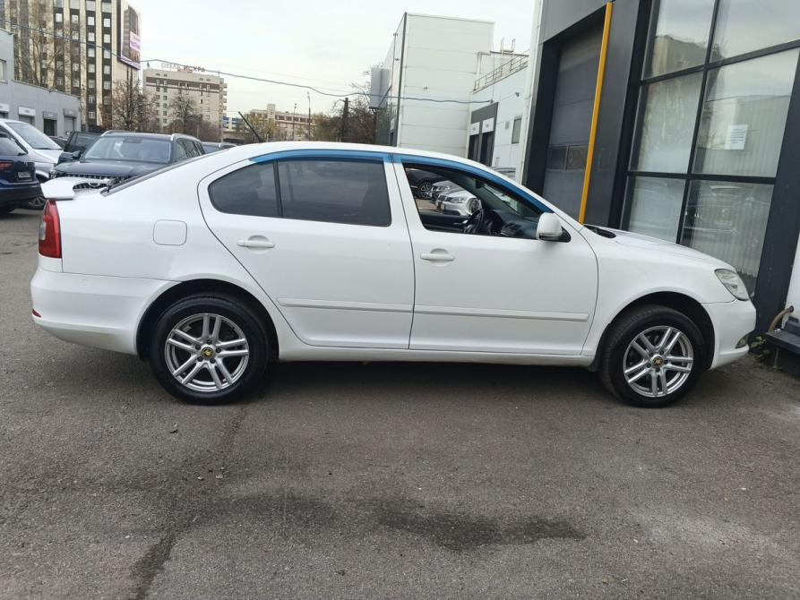 Skoda Octavia II (A5) Рестайлинг Москва  - изображение 4