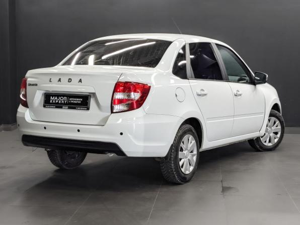 Lada (ВАЗ) Granta I Рестайлинг с пробегом 2023 года, цена 650 000 рублей, 61403 км, седан, Автокод Объявления