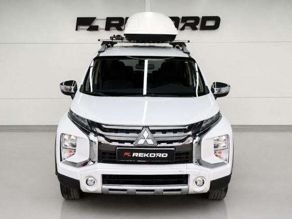 Mitsubishi Xpander I с пробегом 2022 года, цена 2 079 000 рублей, 89510 км, внедорожник, Автокод Объявления