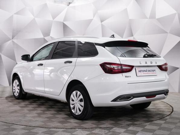 Lada (ВАЗ) Vesta I Рестайлинг (NG) с пробегом 2024 года, цена 1 393 000 рублей, 14147 км, универсал, Автокод Объявления
