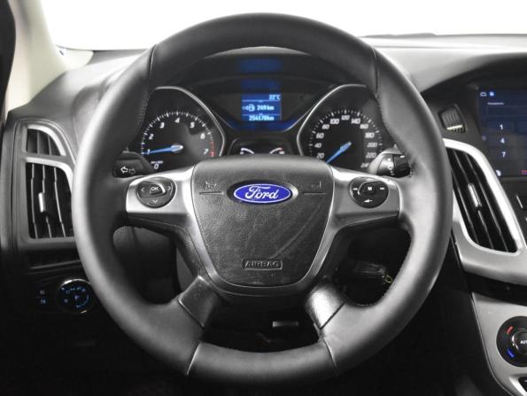 Ford Focus III с пробегом 2011 года, цена 630 000 рублей, 254170 км, хэтчбек, Автокод Объявления