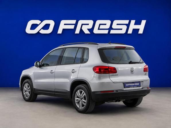 Volkswagen Tiguan I Рестайлинг с пробегом 2015 года, цена 1 338 888 рублей, 107066 км, внедорожник, Автокод Объявления