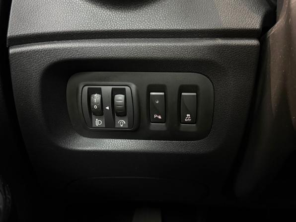 Renault Kaptur I с пробегом 2017 года, цена 1 470 000 рублей, 137498 км, внедорожник, Автокод Объявления